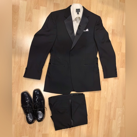 Jos. A. Bank Suits & Blazers Mens Joseph A Banks Black Tuxedo